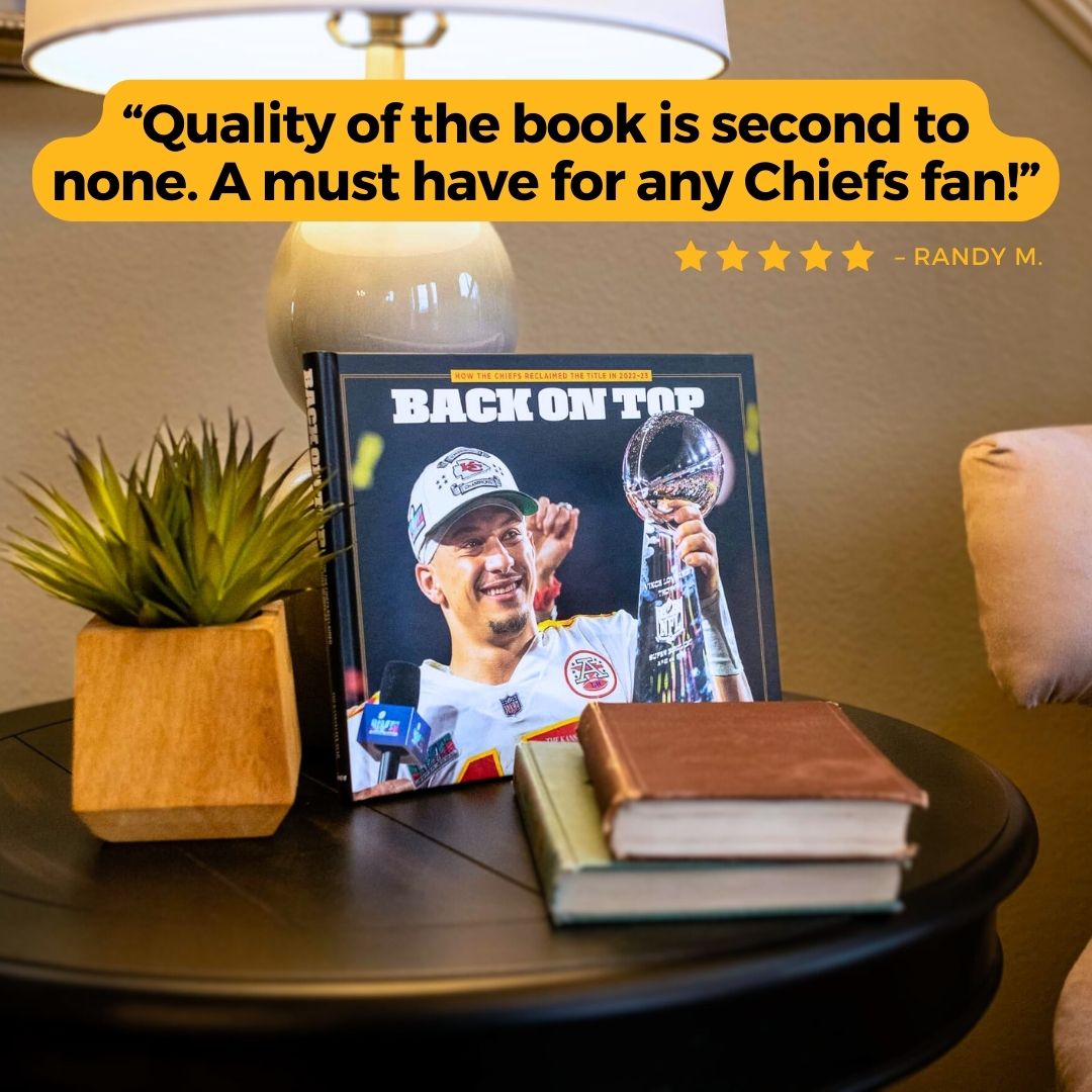 ESPN Superbowl 2023 - Kansas City Chiefs: The Editors of ESPN:  9781547862603: : Books