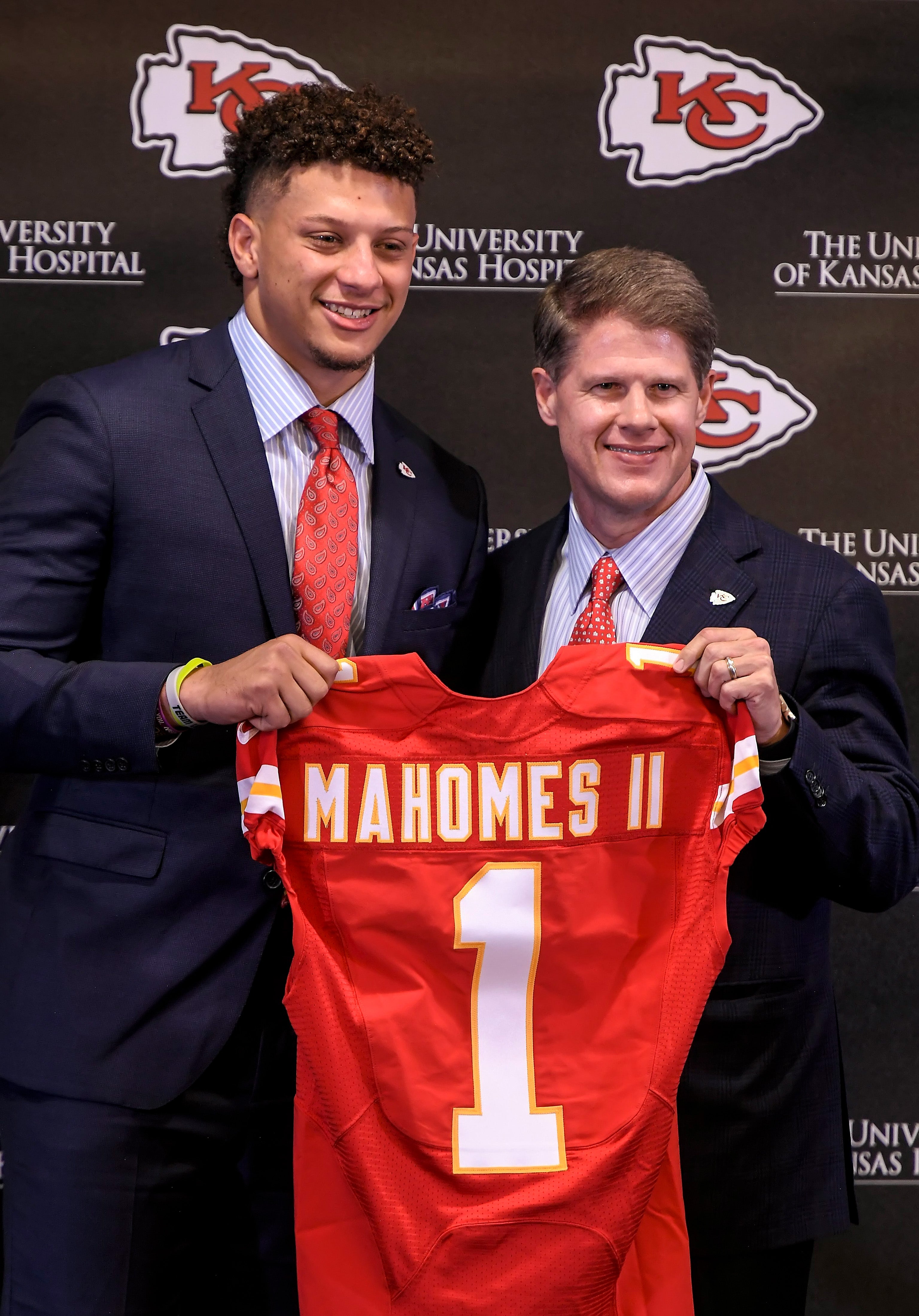 Patrick Mahomes jersey online store